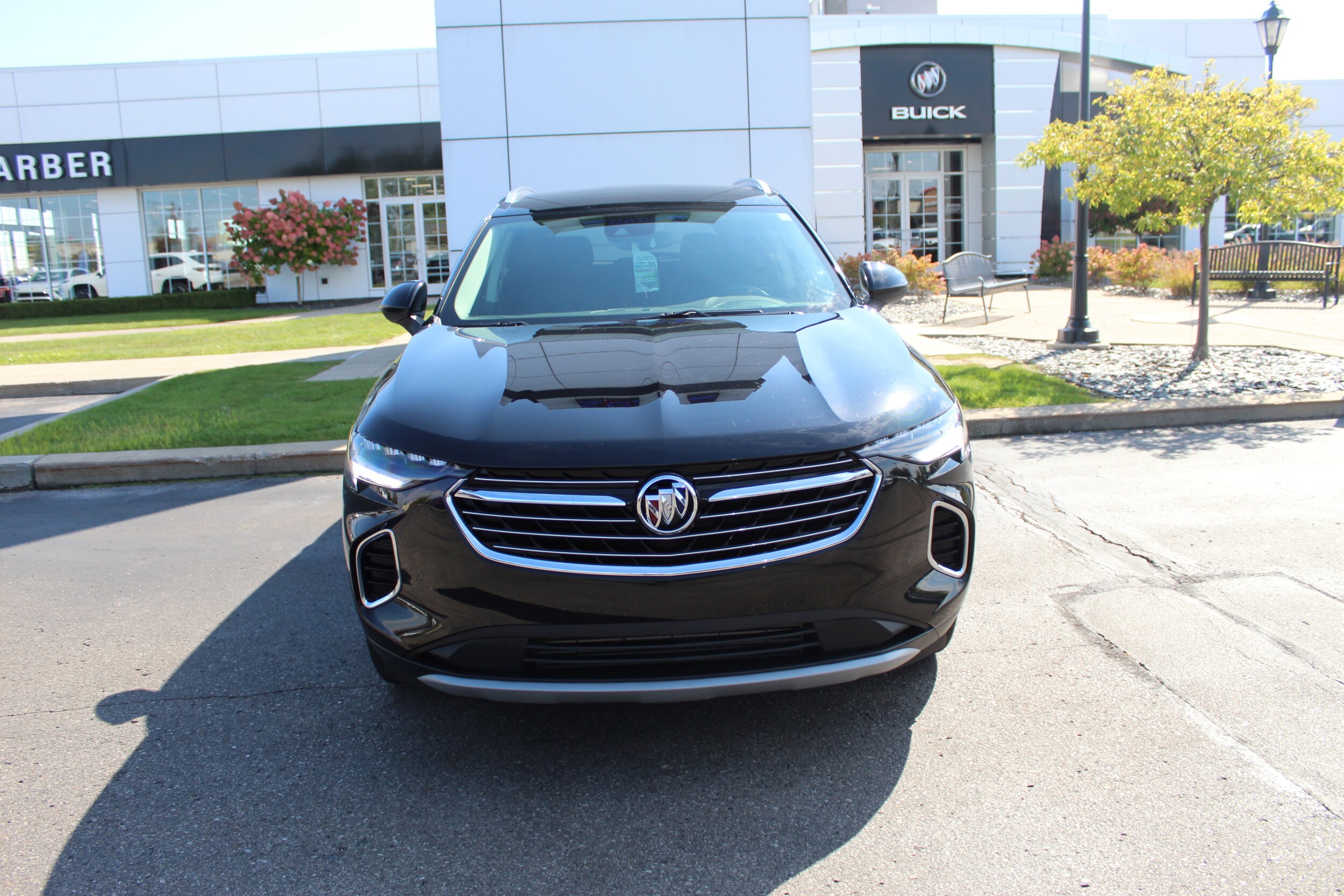 2023 Buick Envision Essence photo 2