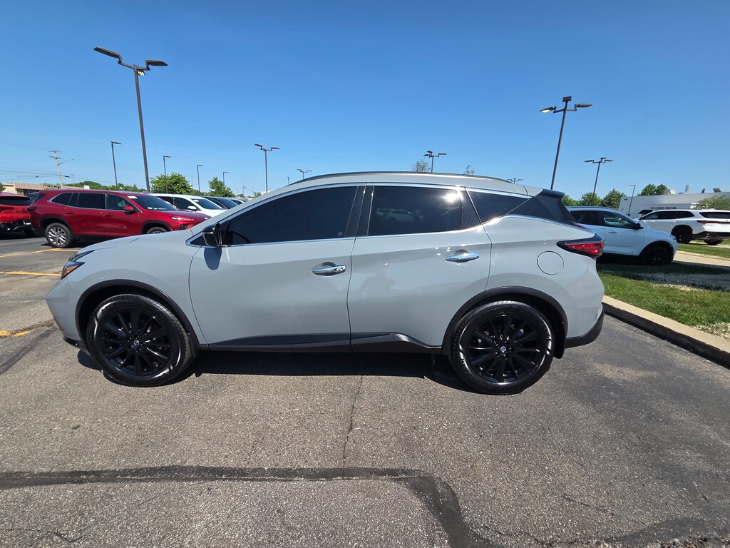 Used 2022 Nissan Murano SV Intelligent AWD SUV