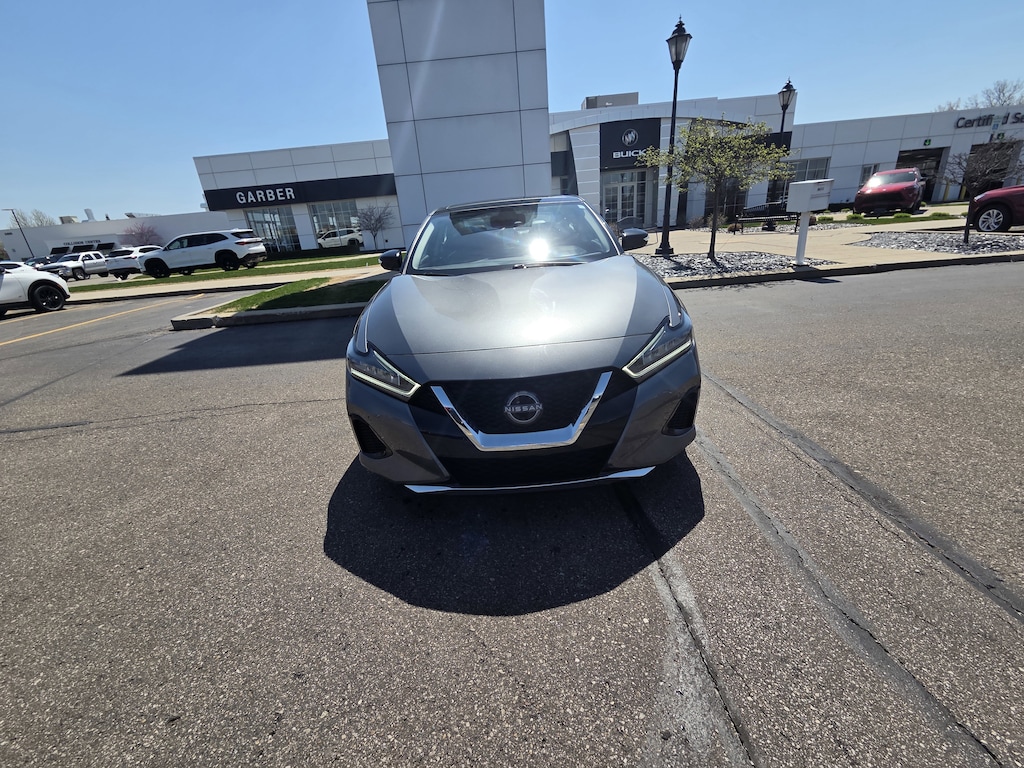 Used 2023 Nissan Maxima SL