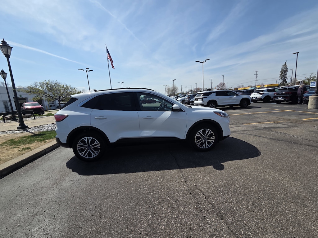 Used 2022 Ford Escape SEL SUV