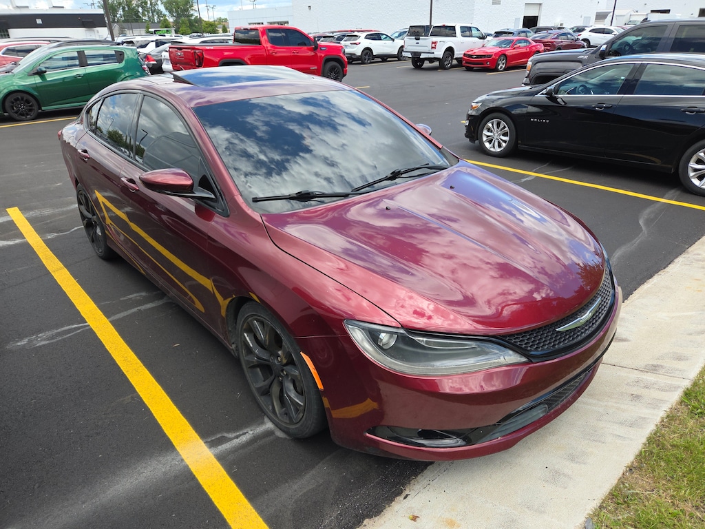 Used 2015 Chrysler 200 S Sedan