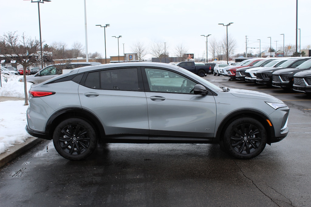 New 2026 Buick Envista Sport Touring SUV