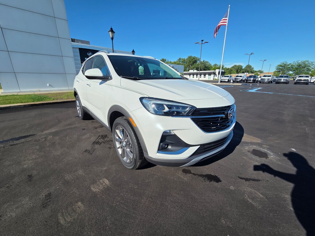 Used 2023 Buick Encore GX Essence SUV