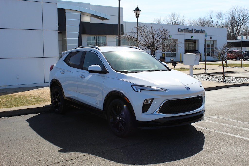 New 2026 Buick Encore GX Sport Touring SUV