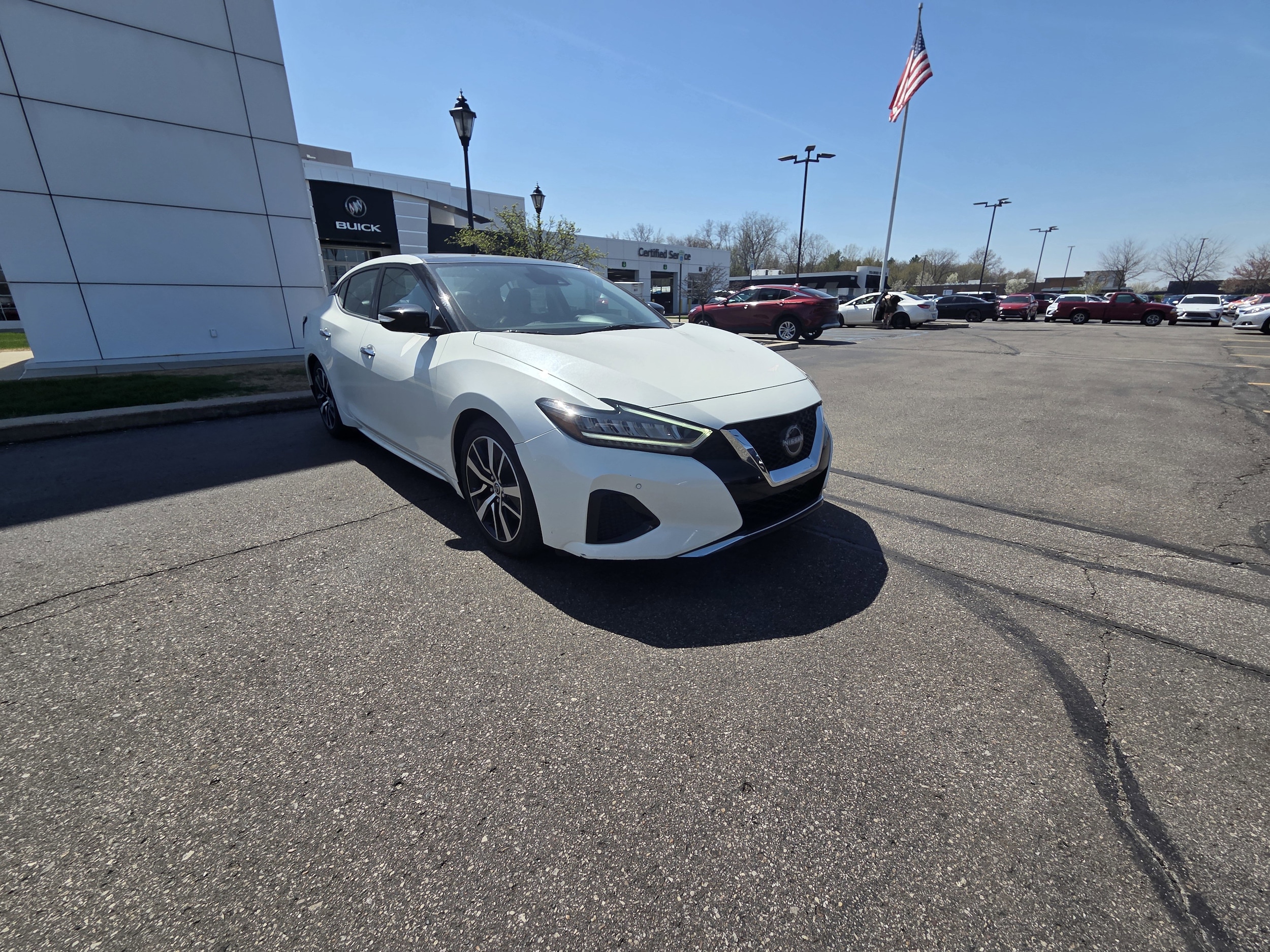 2023 Nissan Maxima SL