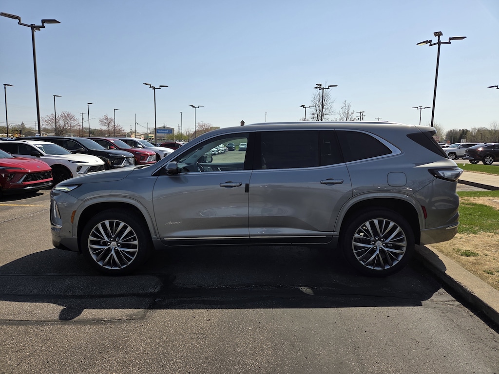 New 2026 Buick Enclave Avenir SUV