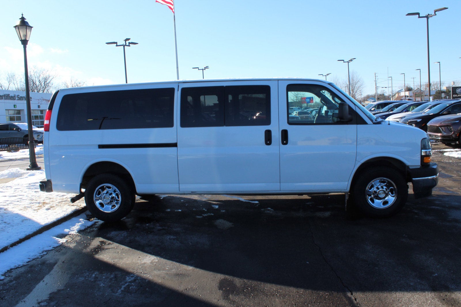 Used 2022 Chevrolet Express Passenger LT with VIN 1GAZGPF71N1197576 for sale in Saginaw, MI