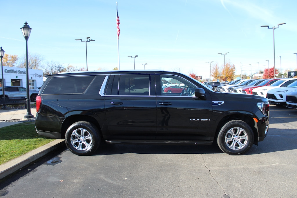 Used 2024 GMC Yukon XL SLE SUV