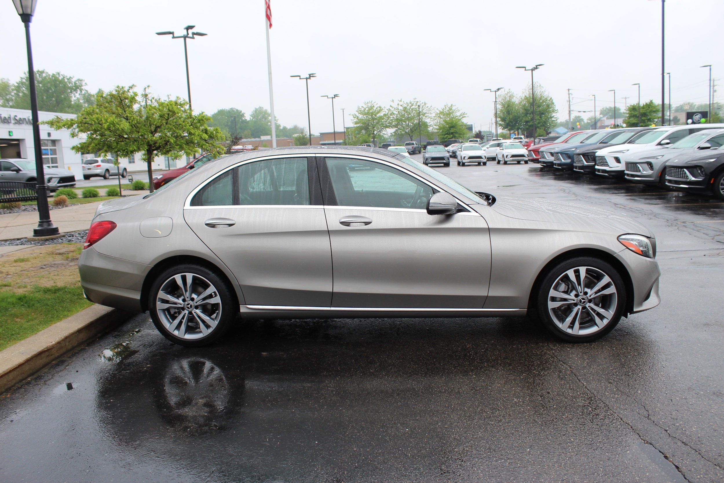 Used 2019 Mercedes-Benz C-Class Sedan C300 with VIN 55SWF8EB4KU303805 for sale in Saginaw, MI