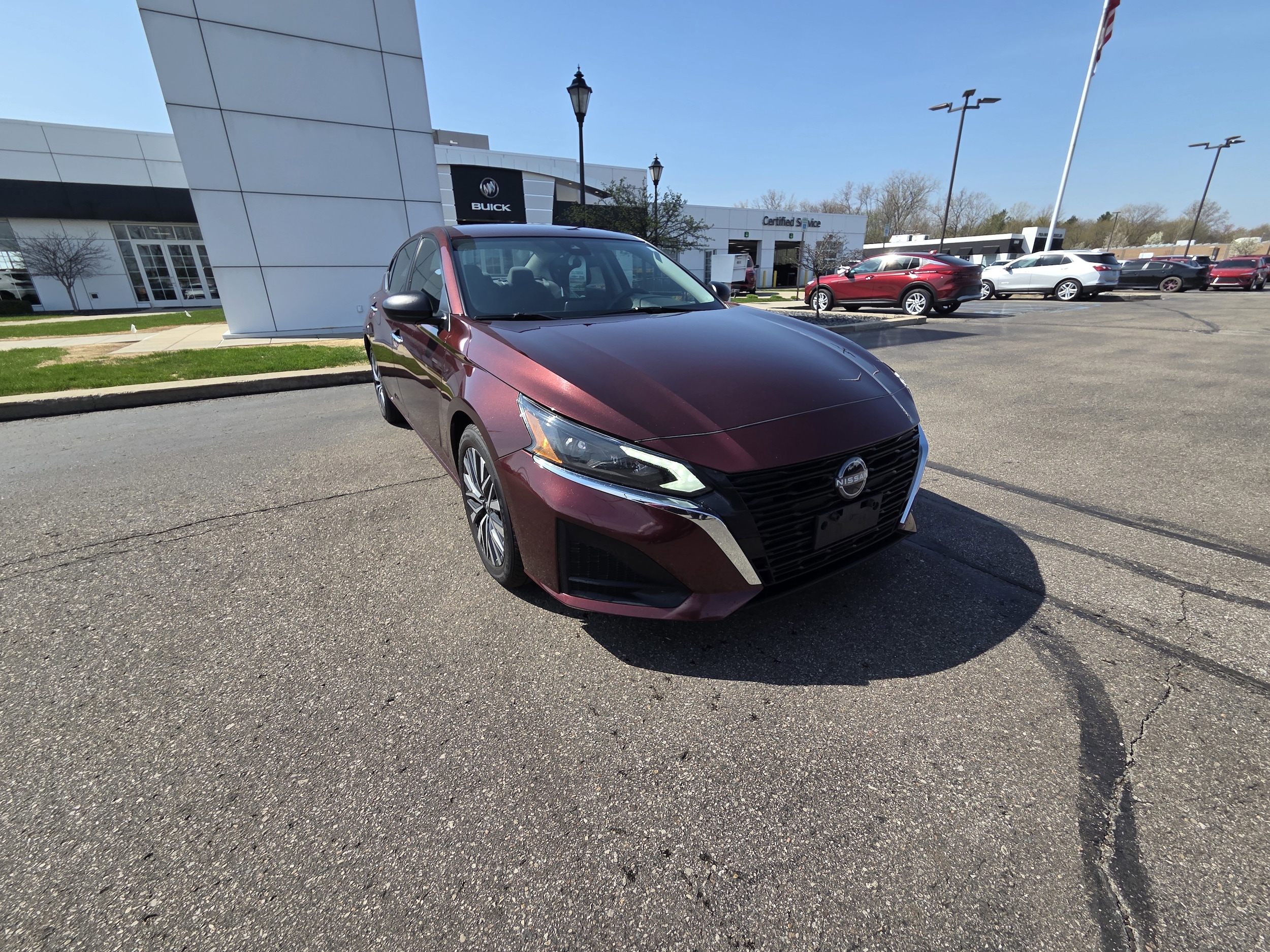 2024 Nissan Altima SV