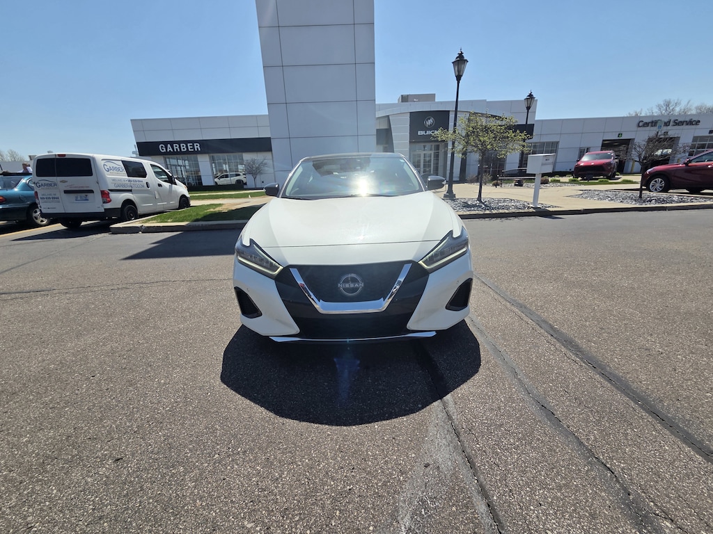 Used 2023 Nissan Maxima SL