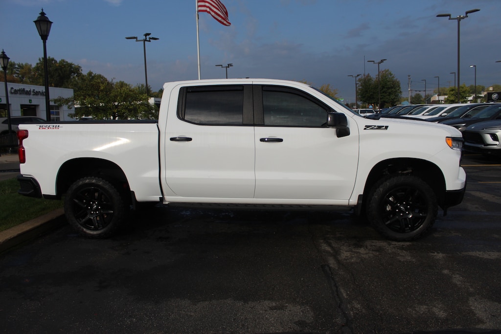 Used 2024 Chevrolet Silverado 1500 LT Trail Boss Truck Crew Cab