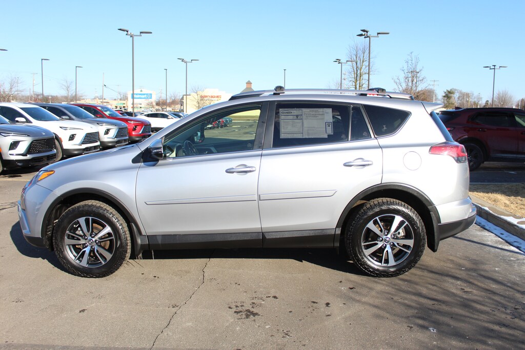 Used 2018 Toyota RAV4 XLE SUV