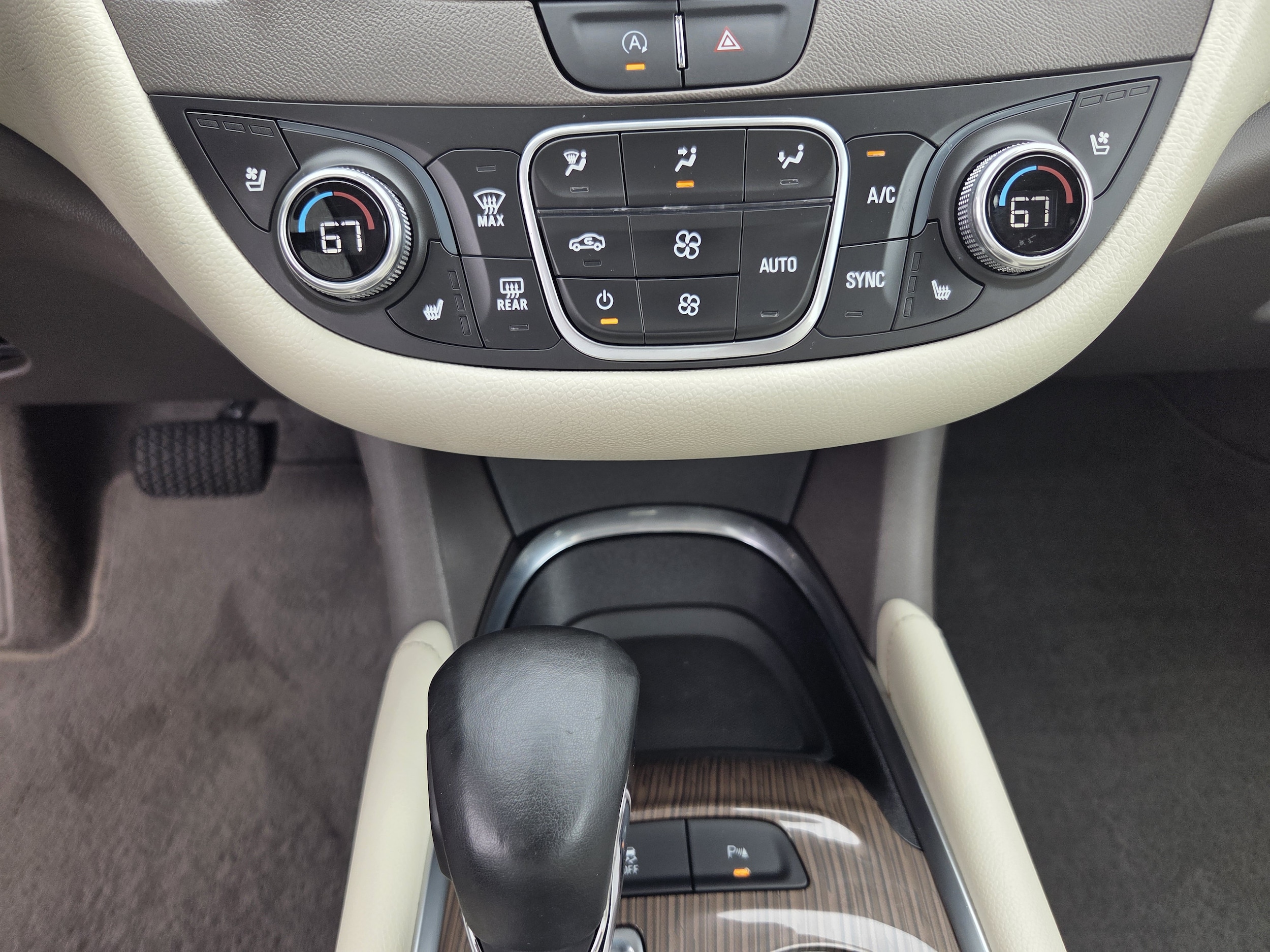 2024 Chevrolet Malibu 2LT - Photo 13