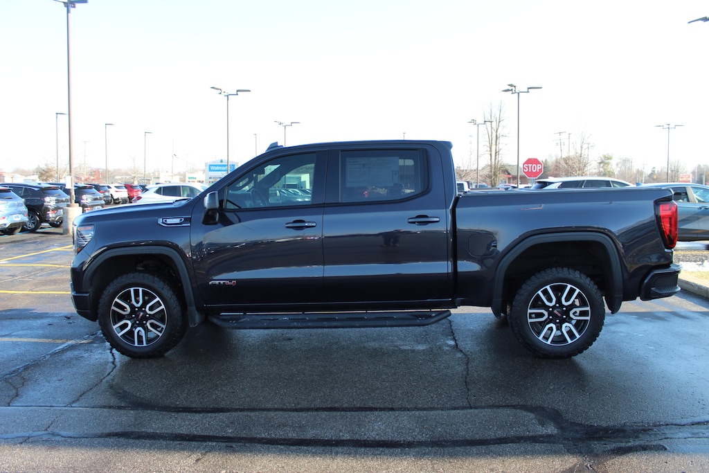 Used 2022 GMC Sierra 1500 AT4 Truck Crew Cab