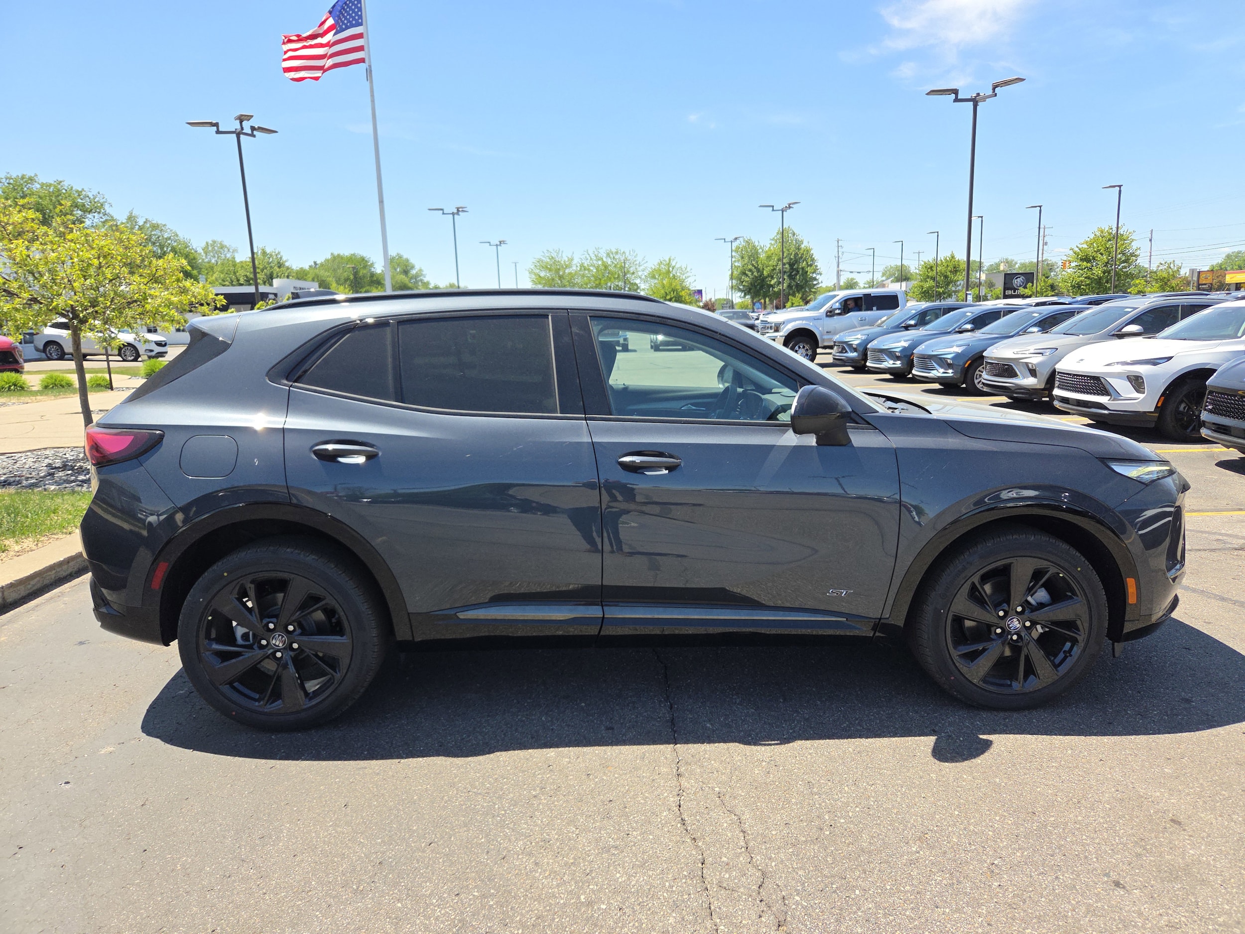 2026 Buick Envision Sport Touring - Photo 8