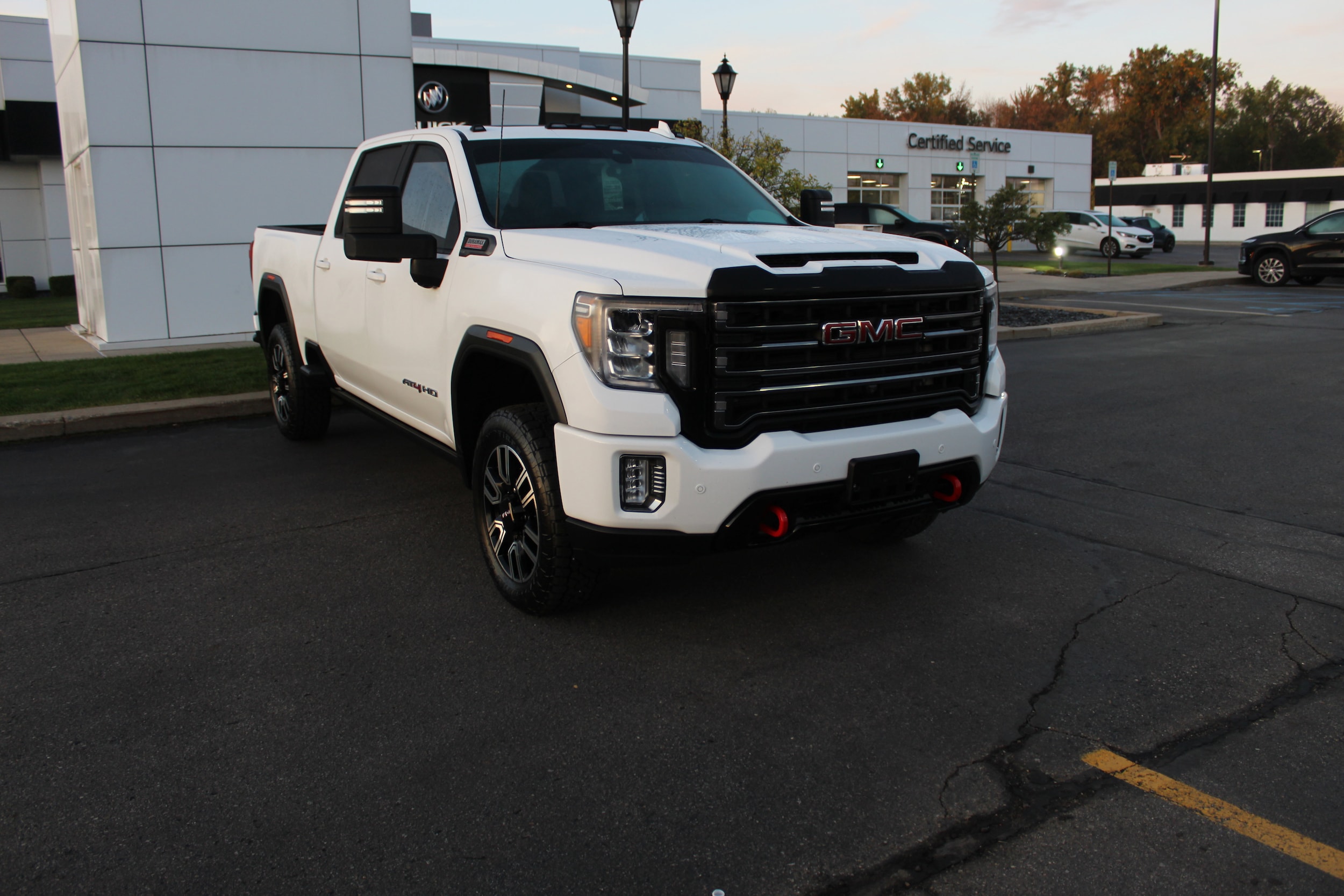2023 GMC Sierra 2500HD AT4's photo