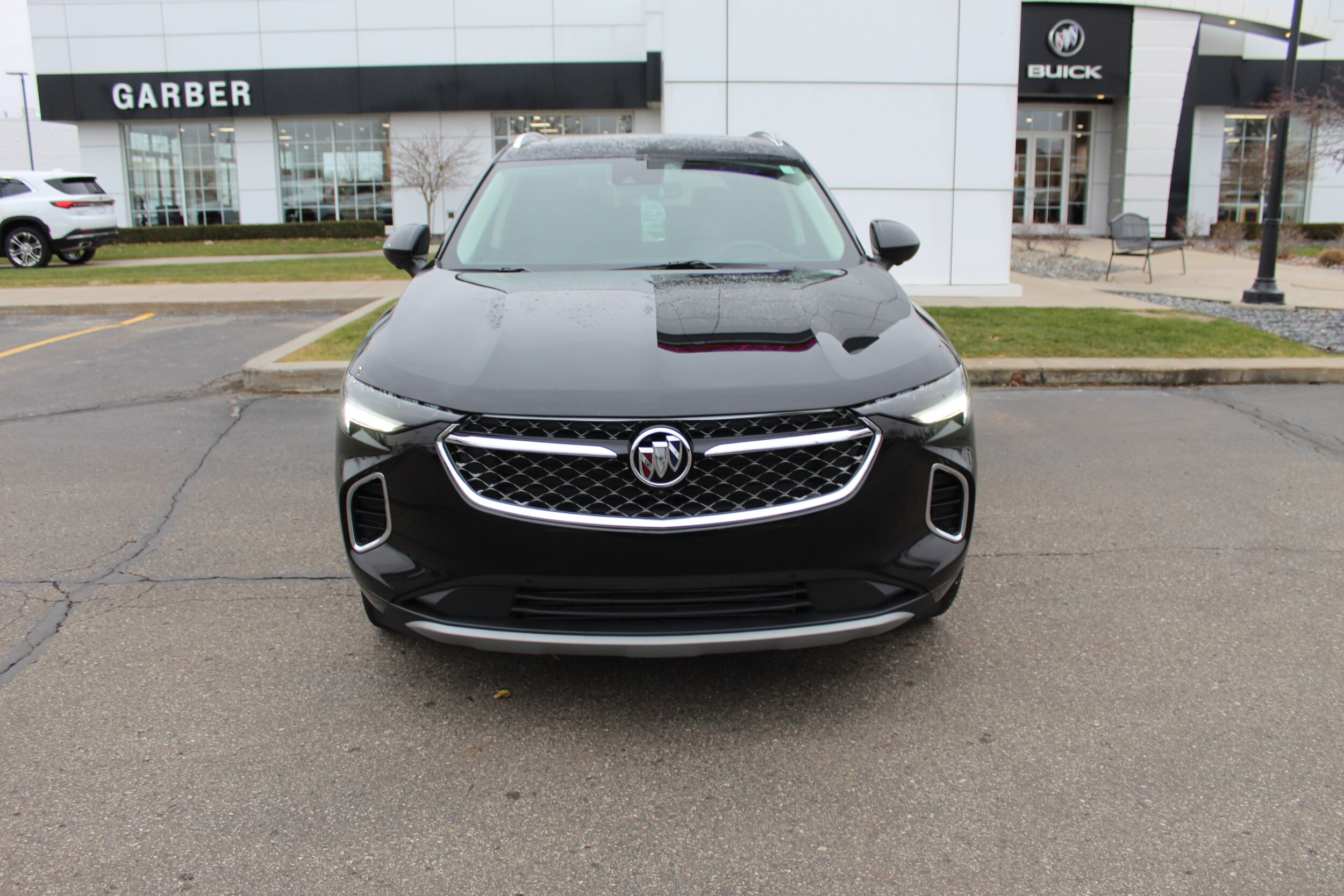 2021 Buick Envision Avenir photo 3