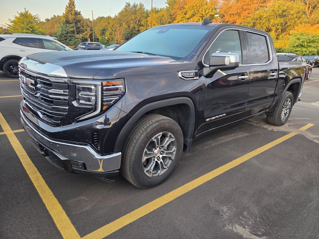 Used 2025 GMC Sierra 1500 SLT Truck Crew Cab