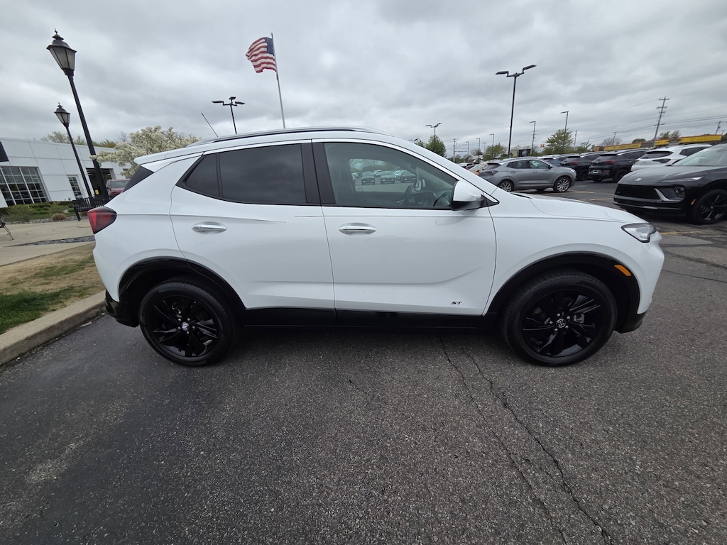 Used 2025 Buick Encore GX Sport Touring SUV