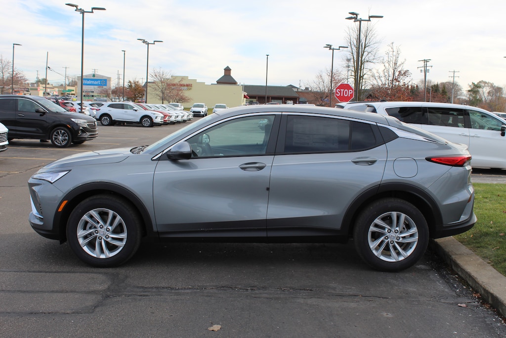 New 2026 Buick Envista Preferred SUV