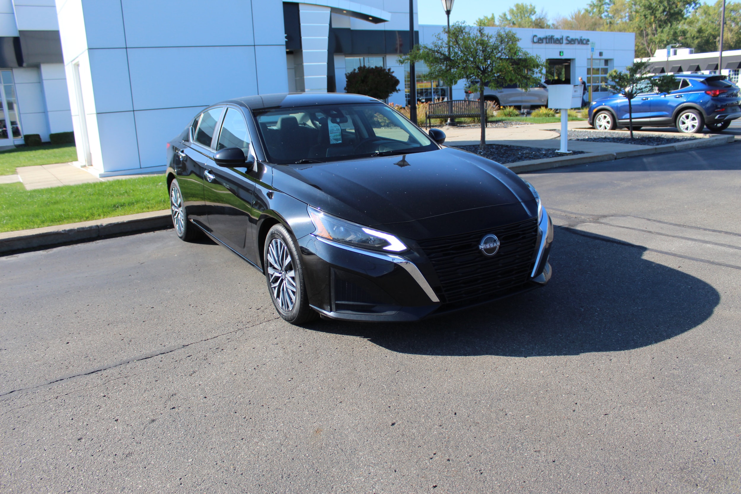 2023 Nissan Altima SV