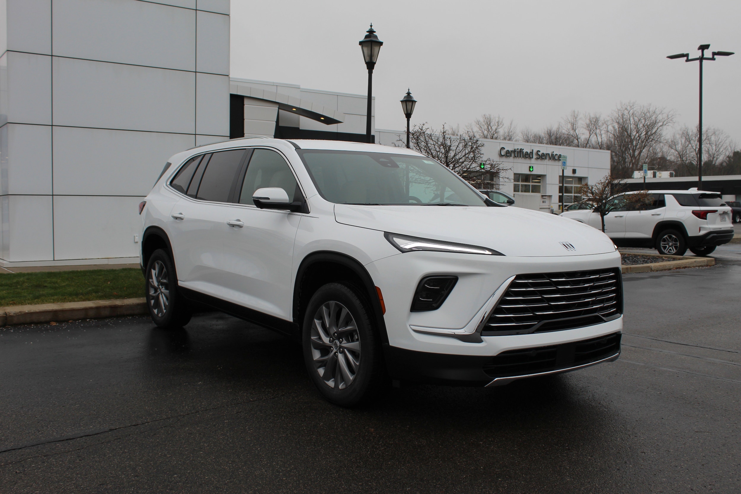 2026 Buick Enclave Preferred's photo