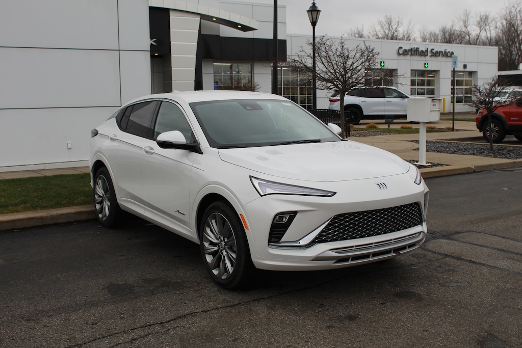 New 2026 Buick Envista Avenir SUV