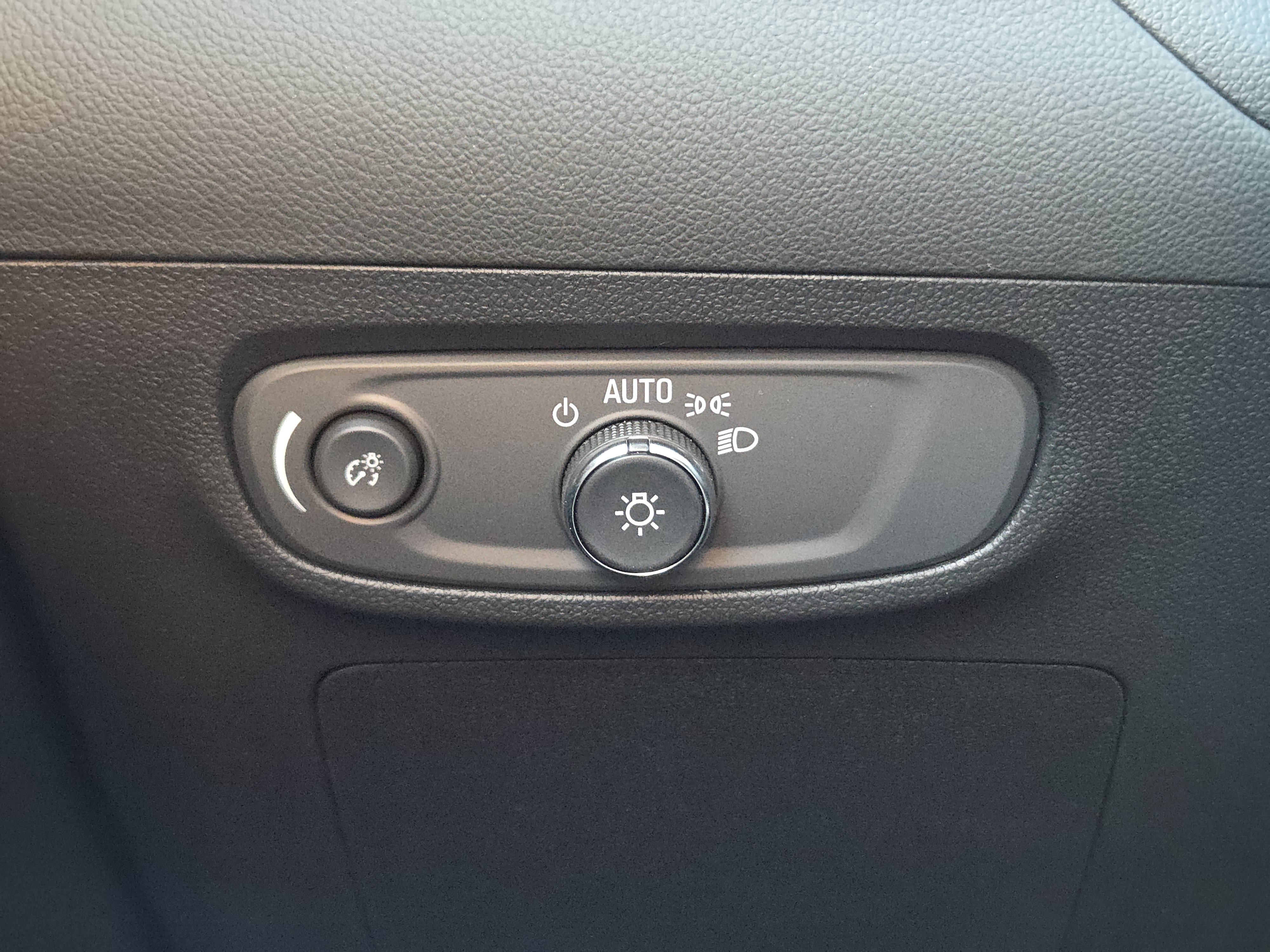 2026 Buick Encore GX Sport Touring - Photo 25
