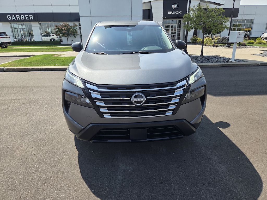 Used 2024 Nissan Rogue S SUV