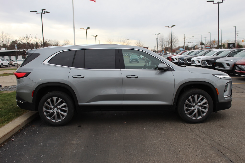 New 2026 Buick Enclave Preferred SUV