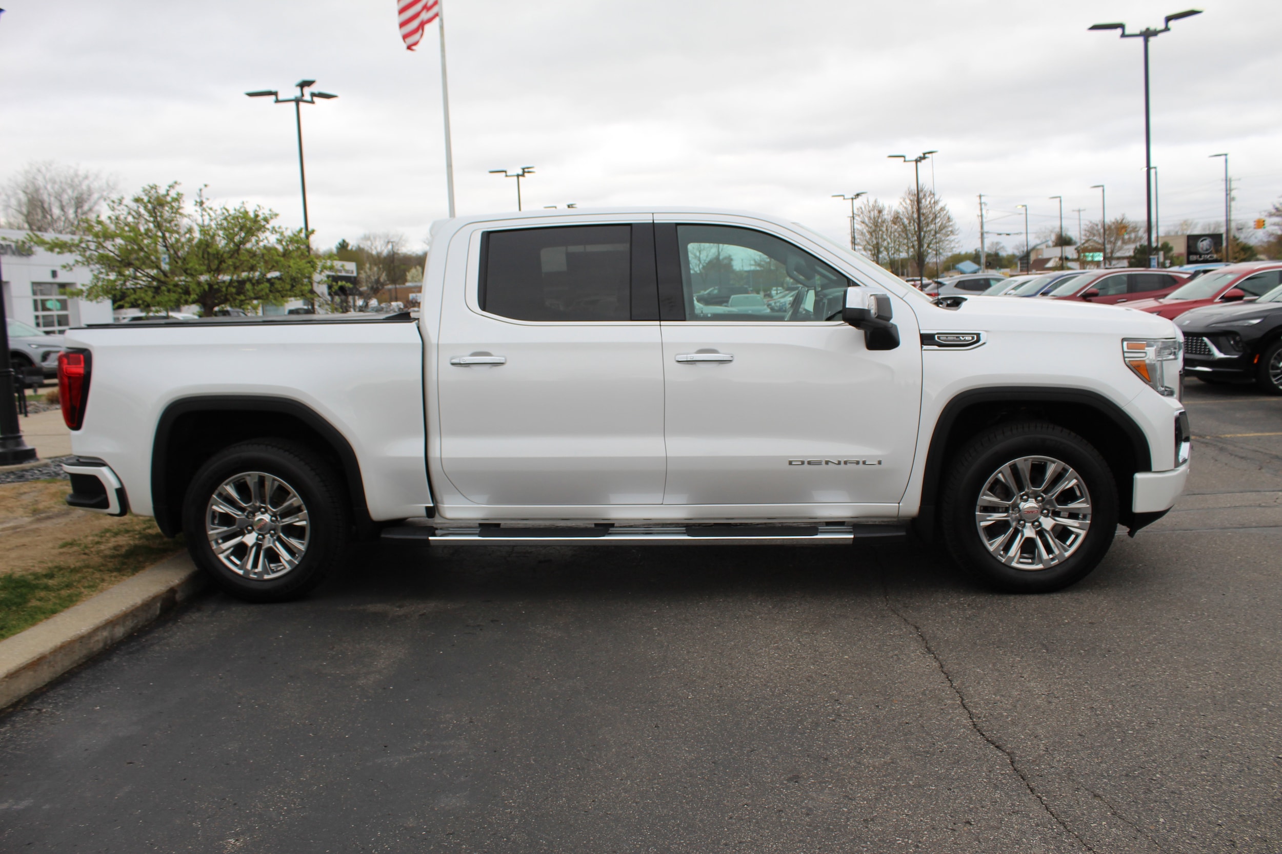 Used 2020 GMC Sierra 1500 Denali with VIN 1GTU9FED5LZ145377 for sale in Saginaw, MI