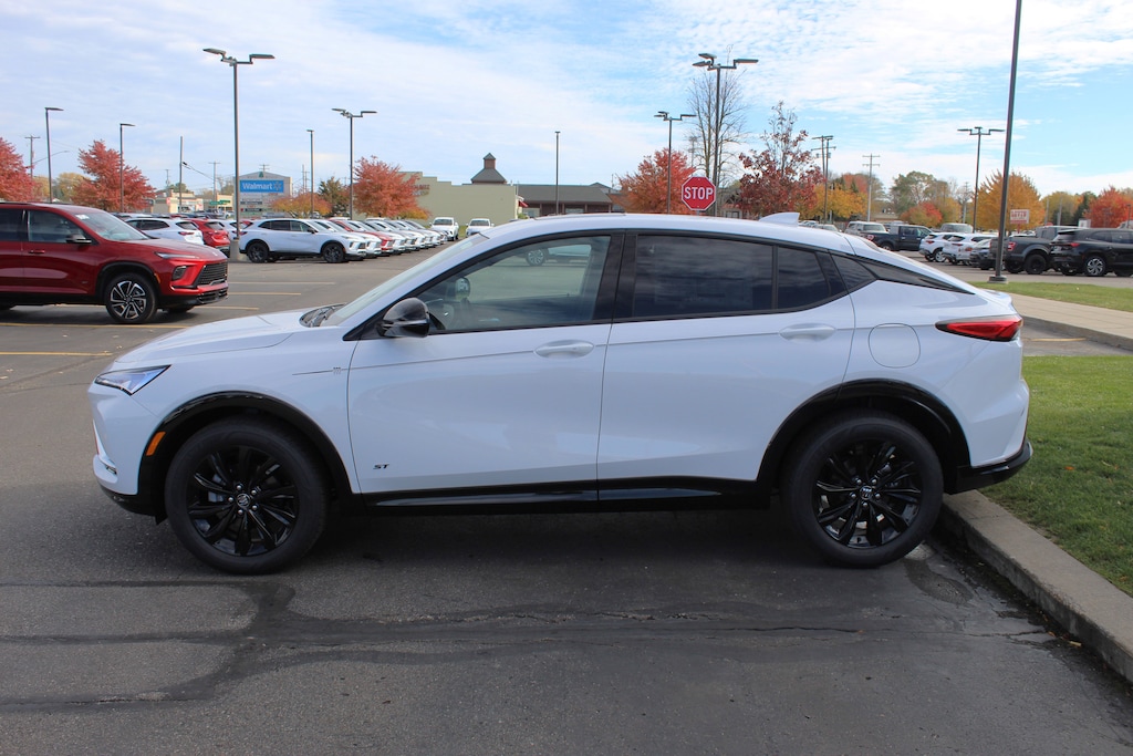 New 2025 Buick Envista Sport Touring SUV