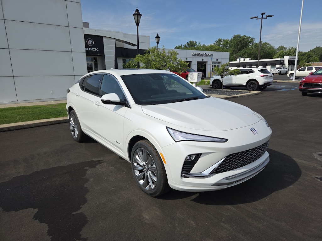 New 2026 Buick Envista Avenir SUV