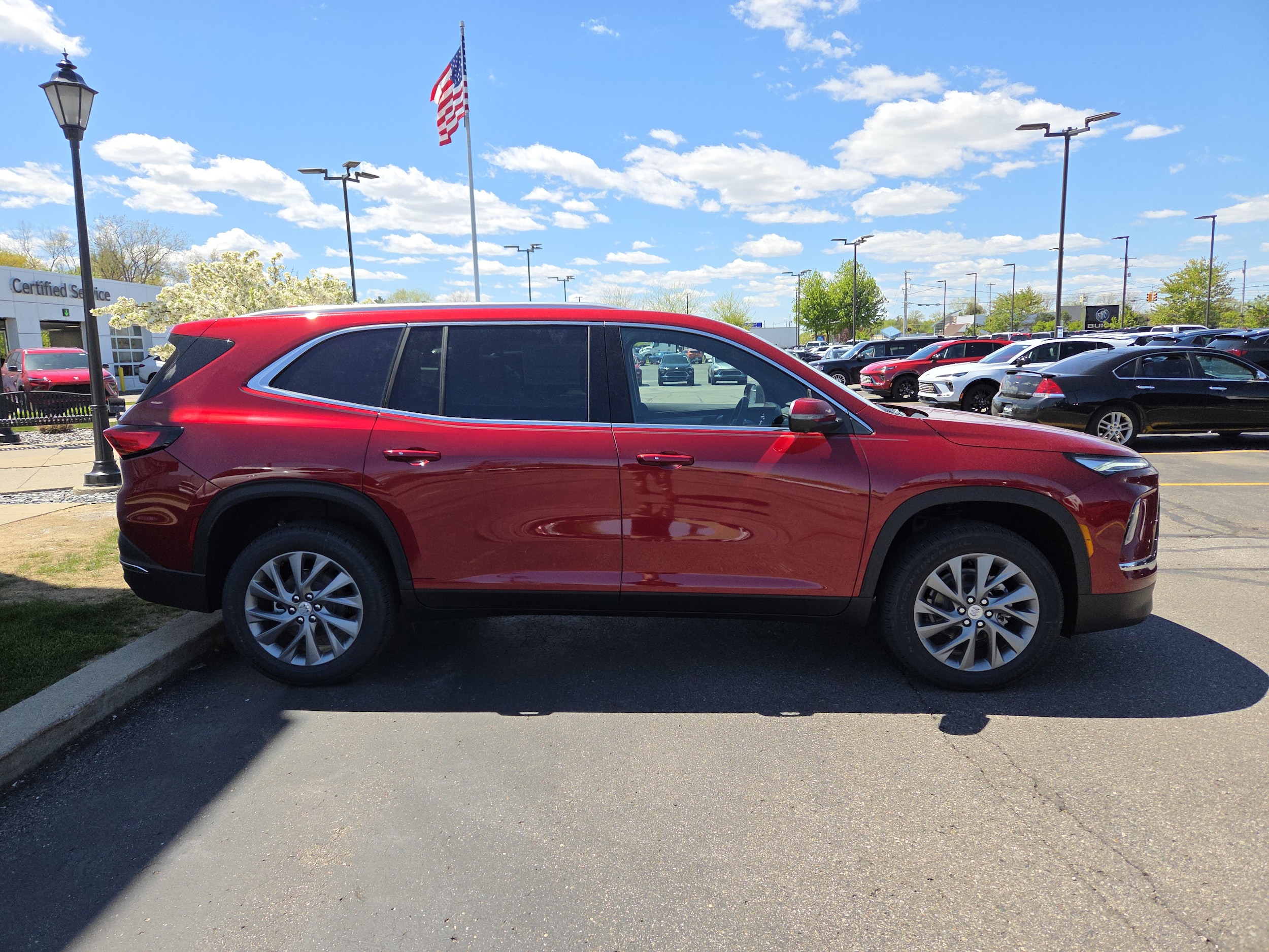 2026 Buick Enclave Preferred - Photo 8