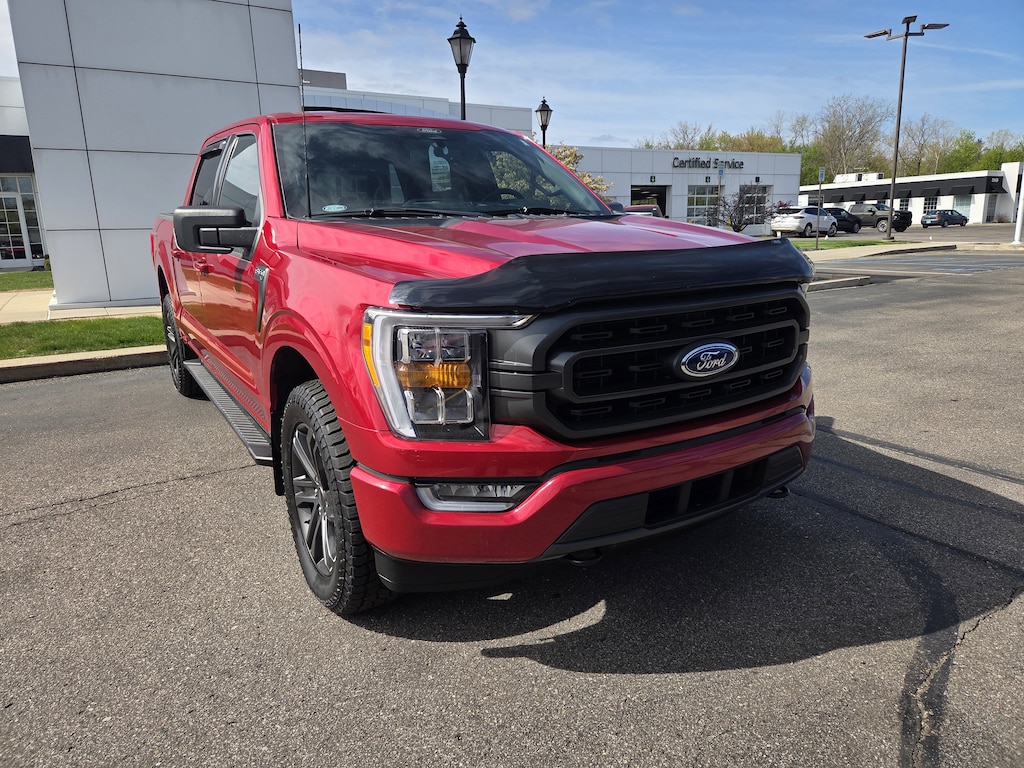 Used 2022 Ford F-150 XLT Truck SuperCrew Cab