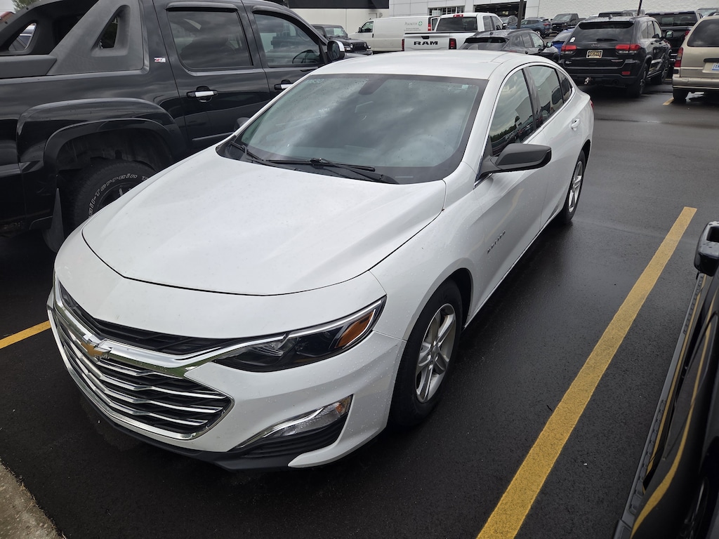 Used 2020 Chevrolet Malibu LS Sedan