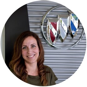Staff member Andrea Brandel from ID_92d330