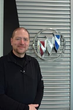 Staff member Robert Brugge from ID_a1503e