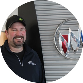 Staff member Dan Rey from ID_c850f8