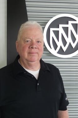 Staff member Joe Jennings from ID_c850f8