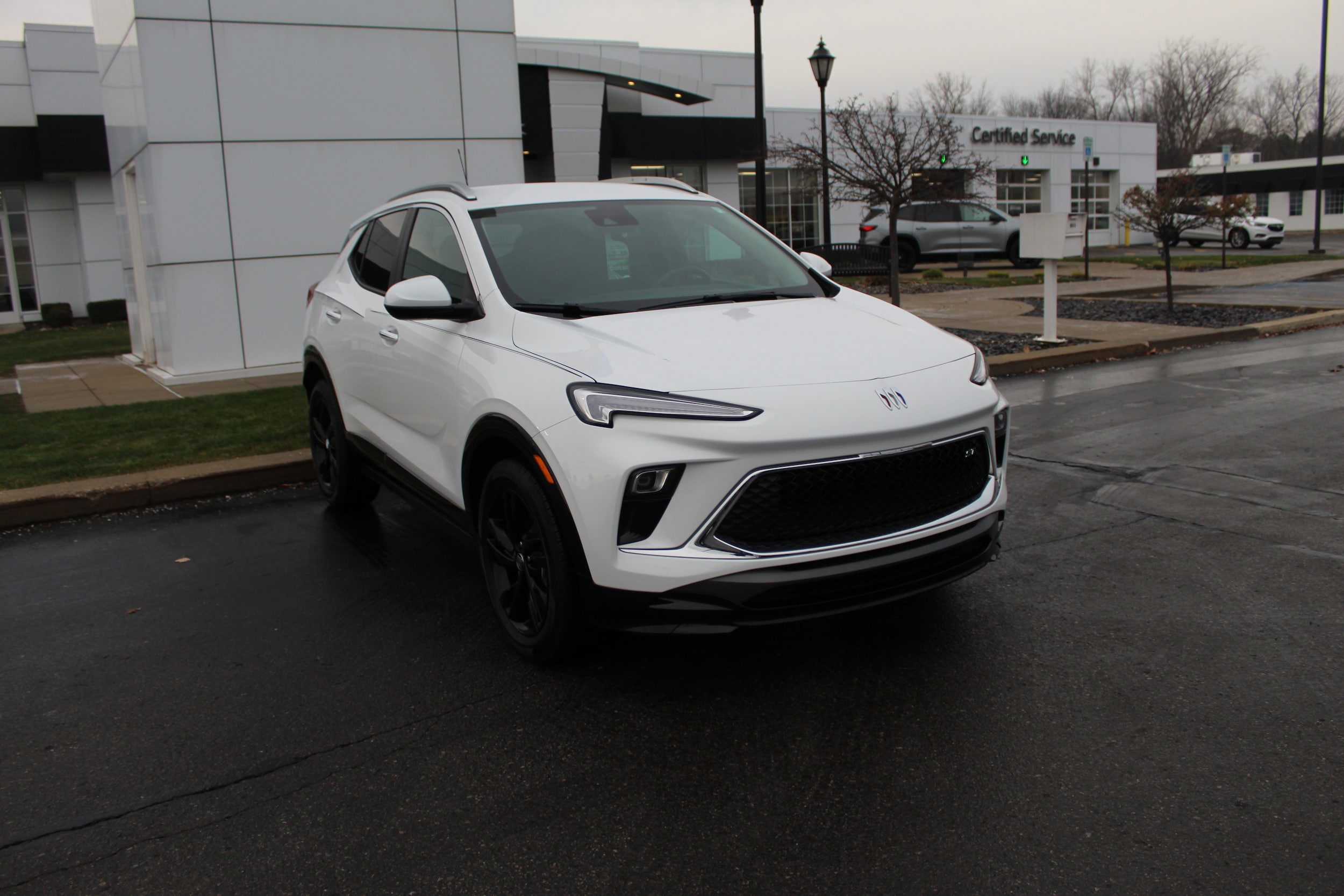 2024 Buick Encore GX Sport Touring's photo