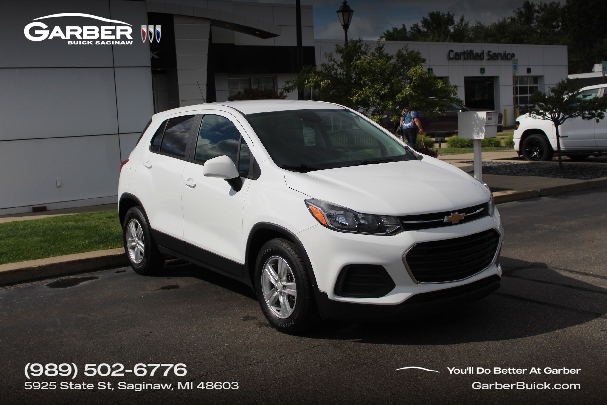 2022 Chevrolet Trax LS's photo