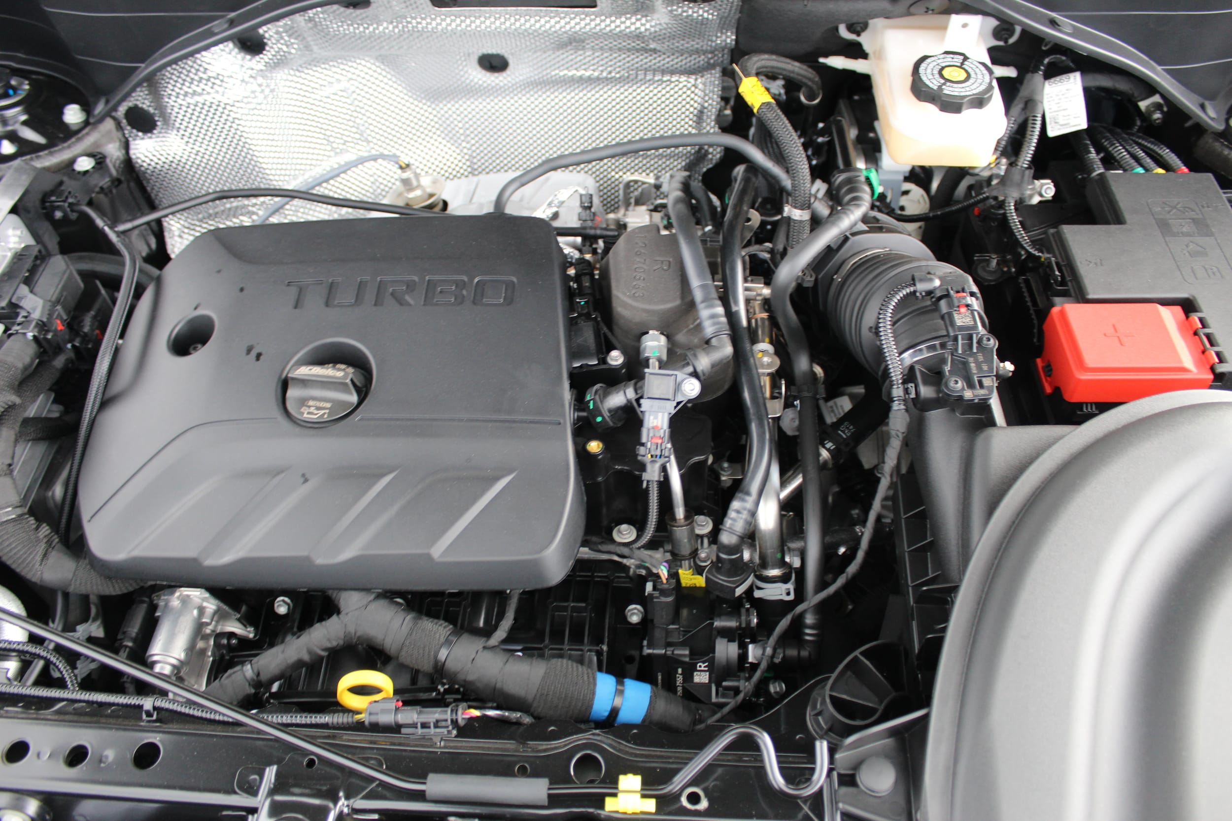 2026 Buick Encore GX Sport Touring - Photo 25