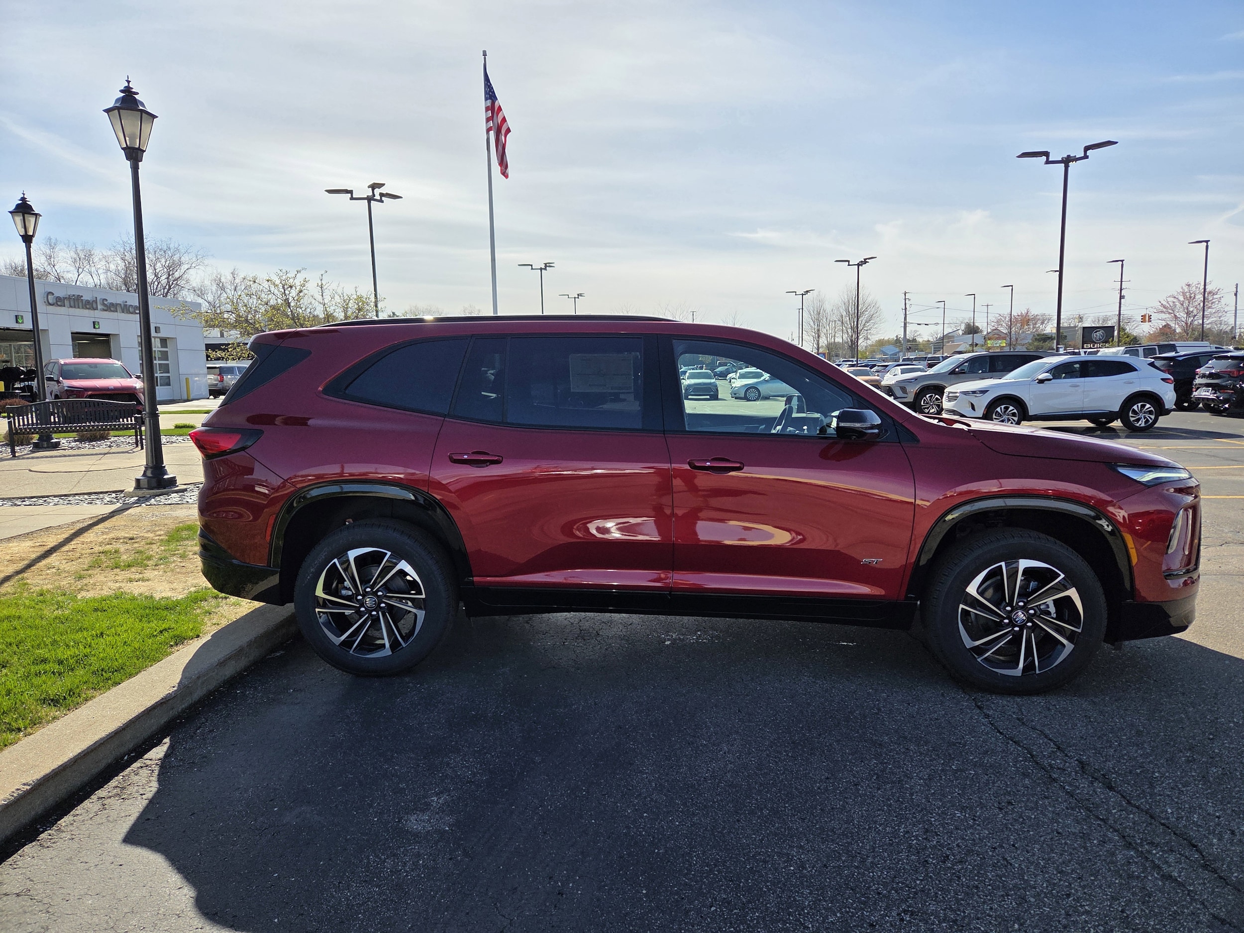 2026 Buick Enclave Sport Touring - Photo 8