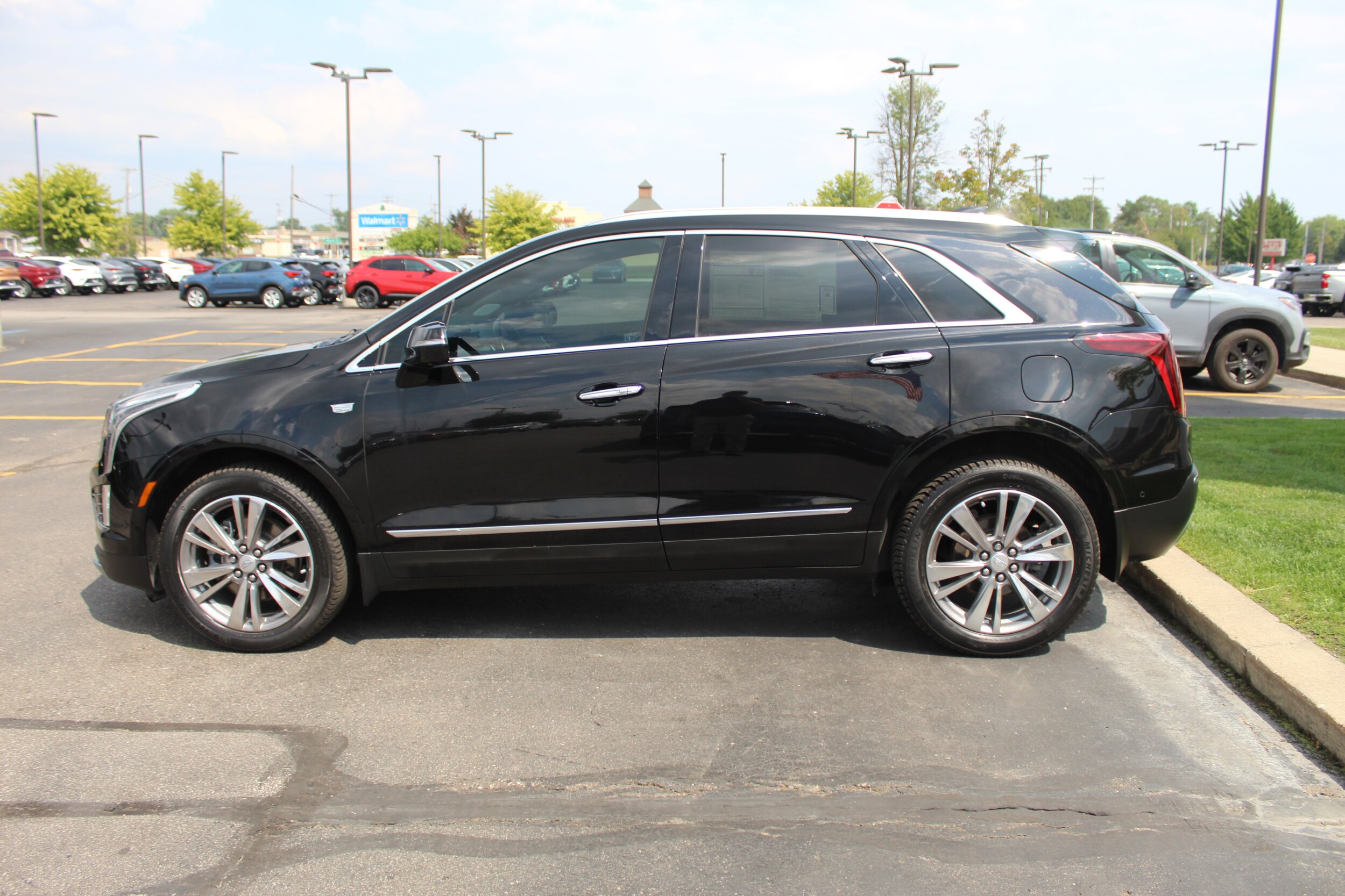 2022 Cadillac XT5 Premium Luxury photo 4