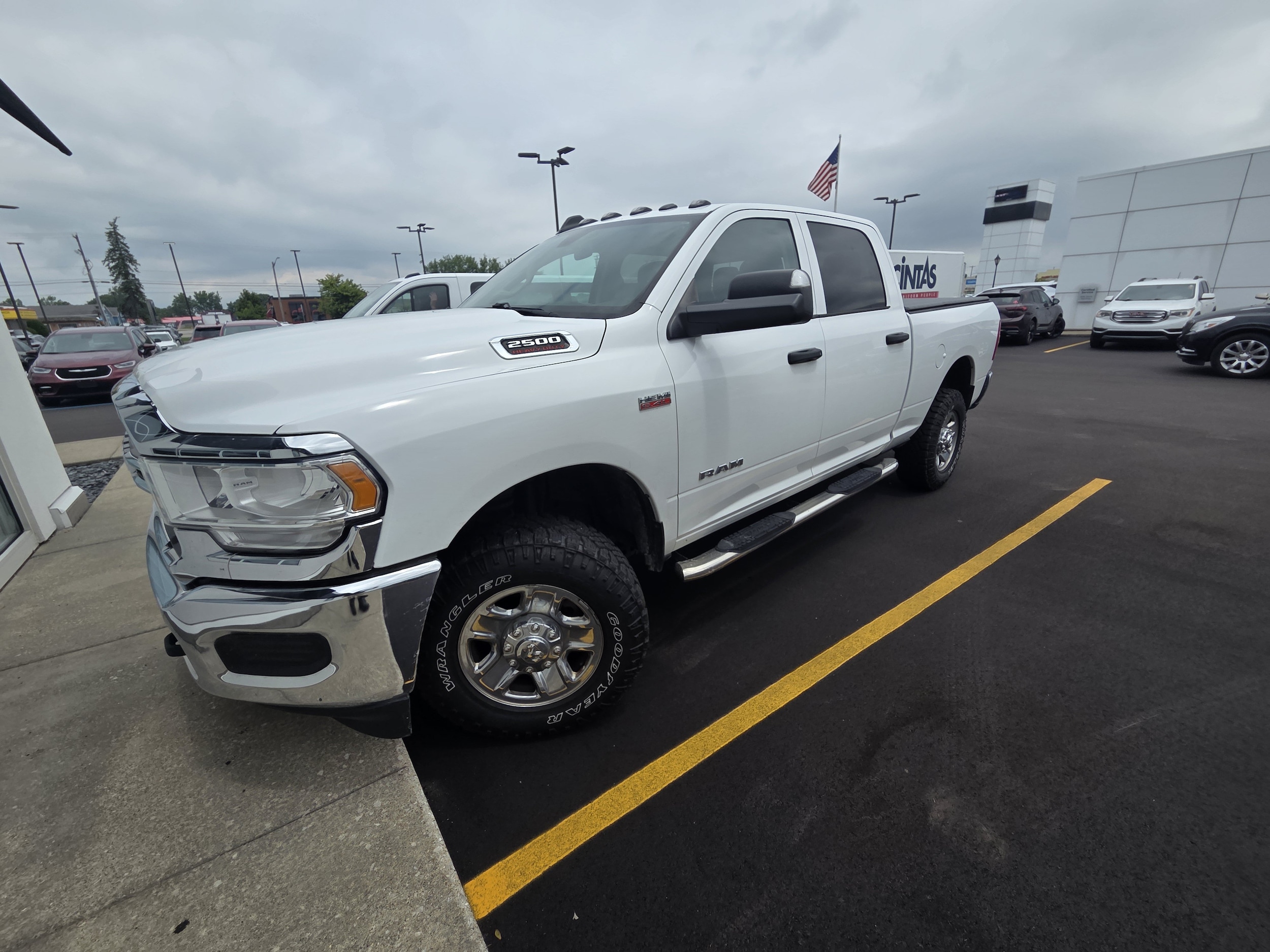 2020 RAM 2500 Tradesman 4X4 Crew Cab SWB's photo