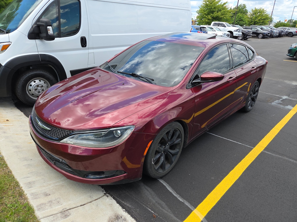 Used 2015 Chrysler 200 S Sedan