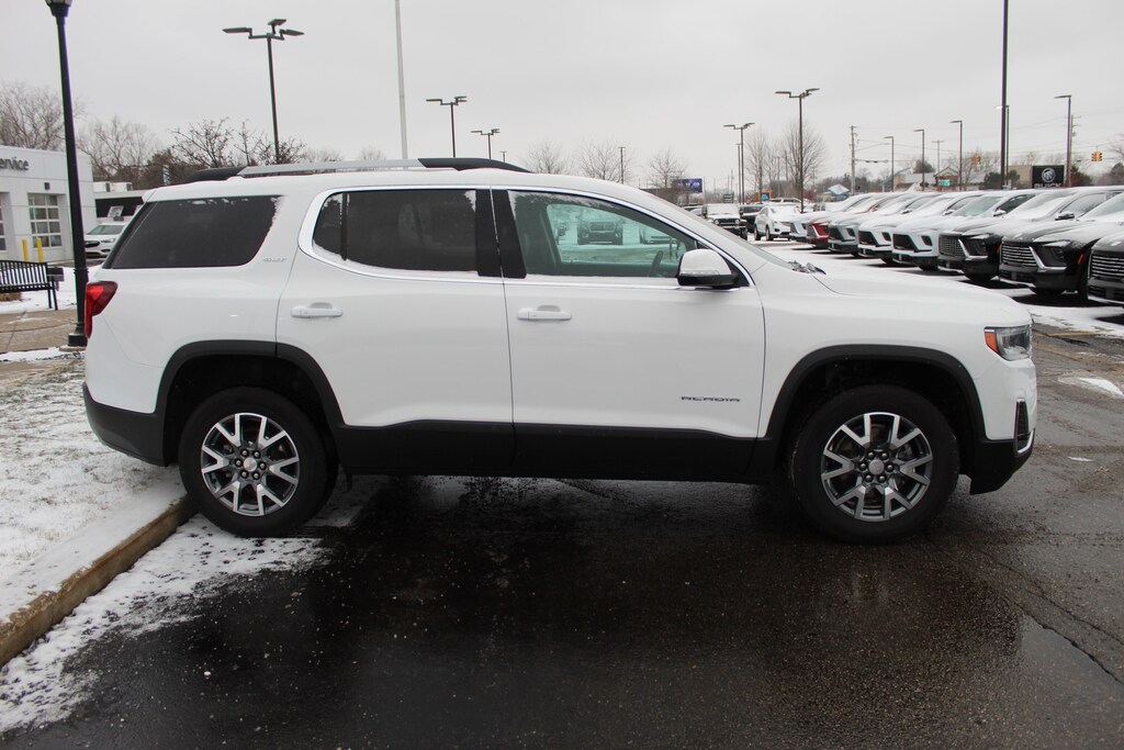 Used 2023 GMC Acadia SLT SUV