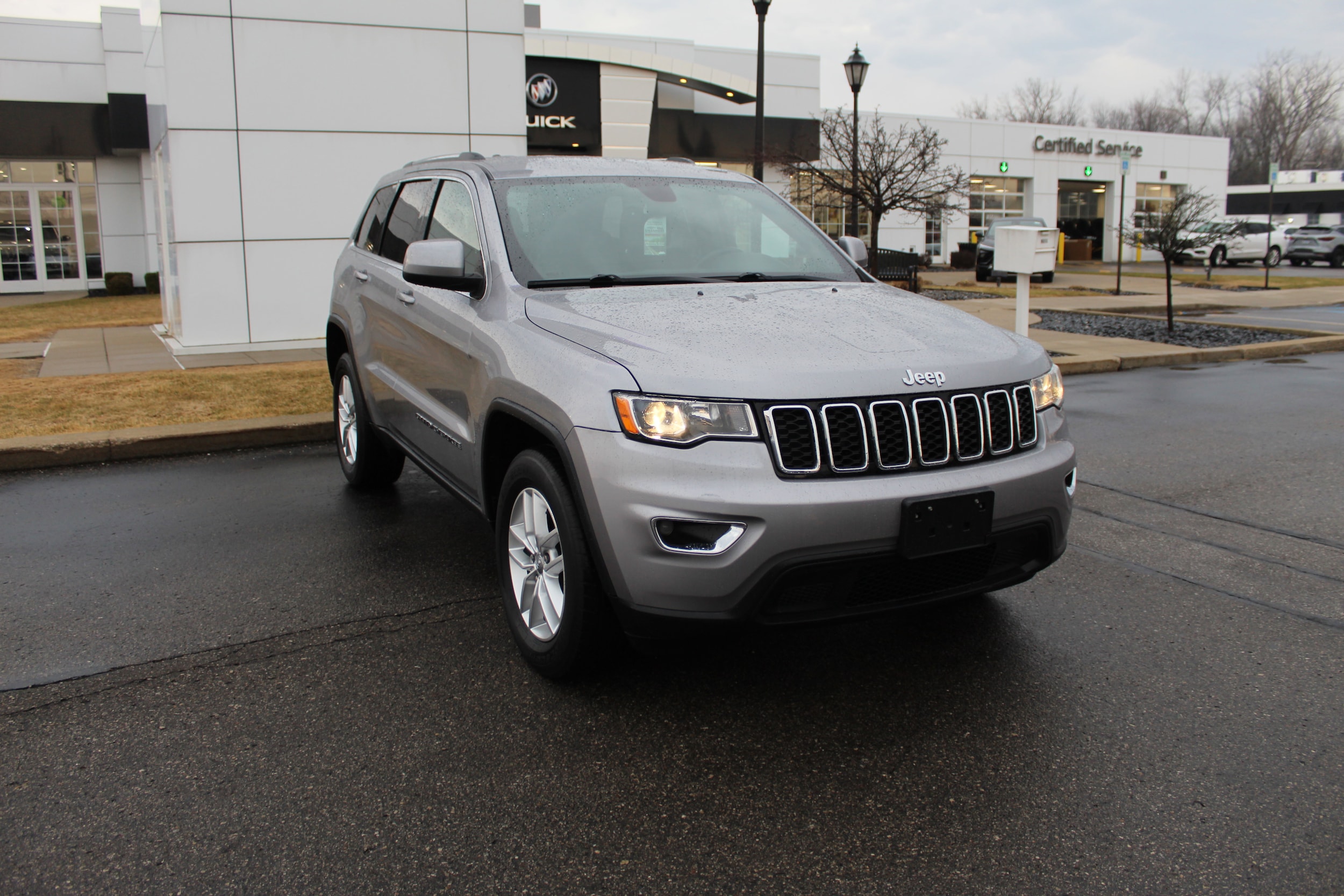 2017 Jeep Grand Cherokee Laredo E